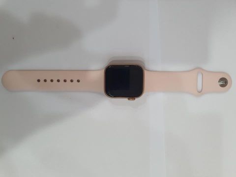 Apple Watch S6 GPS + Cellular, 40mm Gold Aluminium Case with Pink Sand Sport Band - Regular (M06N3VN/A)