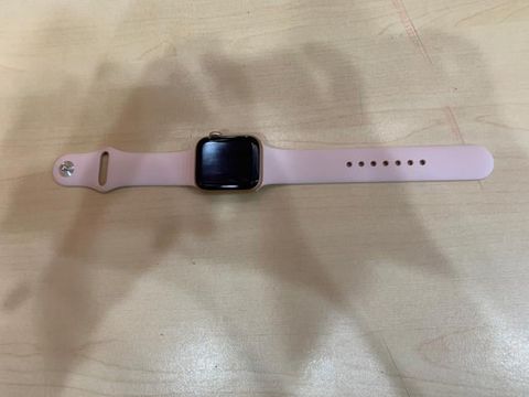 Apple Watch S6 GPS + Cellular, 40mm Gold Aluminium Case with Pink Sand Sport Band - Regular (M06N3VN/A)