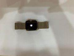  Apple Watch S6 GPS + Cellular, 40mm Gold Stainless Steel Case with Gold Milanese Loop (M06W3VN/A) 