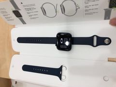  Apple Watch S6 GPS + Cellular, 44mm Blue Aluminium Case with Deep Navy Sport Band - Regular (M09A3VN/A) 