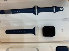  Apple Watch S6 GPS + Cellular, 44mm Blue Aluminium Case with Deep Navy Sport Band - Regular (M09A3VN/A) 