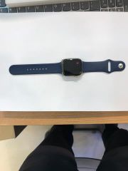  Apple Watch S6 GPS + Cellular, 44mm Gold Stainless Steel Case with Deep Navy Sport Band - (MJXN3VN/A) 