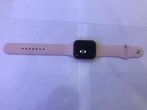 Apple Watch S5, 44mm Gold case and Pink sport band