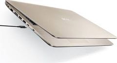  Asus A556Ur-Dm263D 