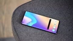  Nghe Đồn Là: OPPO Reno6 sử dụng con chip Dimensity 1200, tần số quét 120 Hz và sạc nhanh 65 W (Đang cập nhật) 