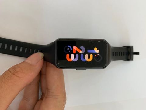 Vòng đeo tay Huawei band 6 FRA- B19 Đen (mã sp: #34648644)