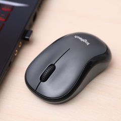  Chuột không dây Logitech Silent M220 Đen 