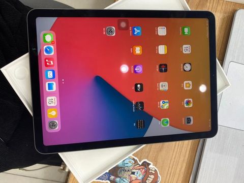 iPad Air 4 Wifi 64GB Space Grey (MYFM2ZA/A)