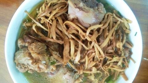 Cách nấu măng khô hầm xương bằng nồi áp suất ngon ngọt đơn giản