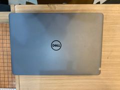  Dell Vostro 5581 i5 8265U/4GB/1TB/2GB MX130/15.6