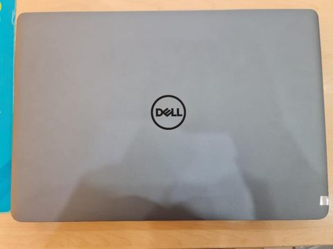 Dell Vostro 5581 i5 8265U/4GB/1TB/2GB MX130/15.6