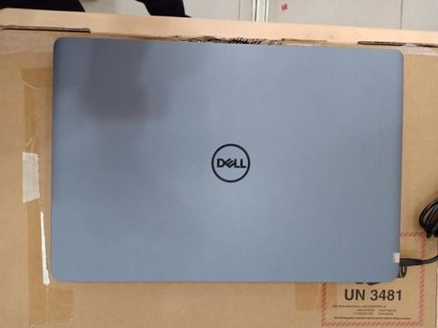 Dell Vostro 5581 i5 8265U/4GB/1TB/2GB MX130/15.6