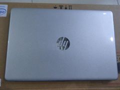  HP 15s du2050TX i3 1005G1/4GB/256GB/2GB MX130/15.6