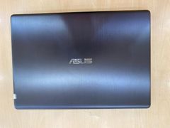  Asus S430FN i5 8265U/8GB/256GB/2GB MX150/14