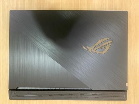 Asus G531GT i7 9750H/8GB/512GB/4GB GTX1650/15.6