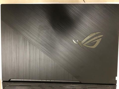 Asus G531GT i7 9750H/8GB/512GB/4GB GTX1650/15.6