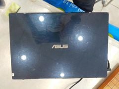  Asus F571GT i7 9750H/8GB/512GB/4GB GTX1650/15.6