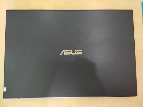 Asus F571GT i7 9750H/8GB/512GB/4GB GTX1650/15.6