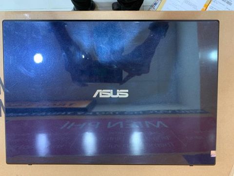 Asus F571GT i7 9750H/8GB/512GB/4GB GTX1650/15.6