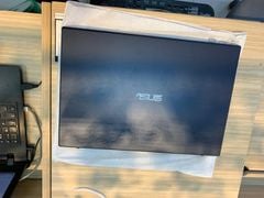  Asus F571GT i7 9750H/8GB/512GB/4GB GTX1650/15.6