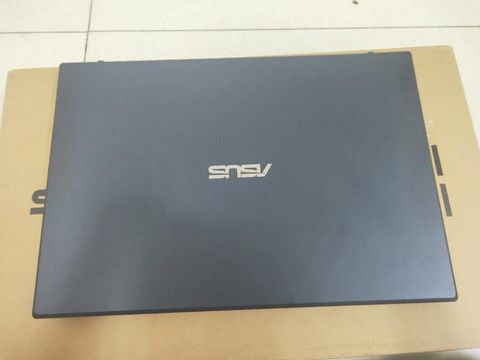 Asus F571GT i7 9750H/8GB/512GB/4GB GTX1650/15.6