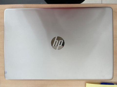 HP 15s fq2045TU i7 1165G7/8GB/512GB/15.6