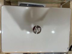  HP 15s fq2045TU i7 1165G7/8GB/512GB/15.6
