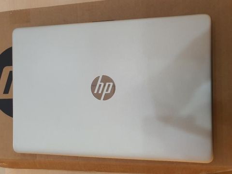 HP 15s du1035TX i5 10210U/8GB/512GB/2GB MX130/15.6
