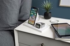  Xuất hiện đoạn video trên tay thiết kế sạc không dây, dự đoán sẽ ra mắt cùng với thế hệ iPhone 12 sắp tới 
