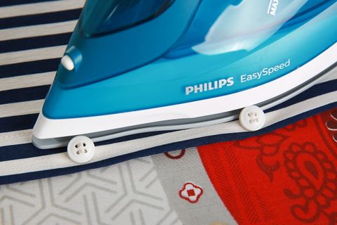 Bàn ủi hơi nước Philips GC1756