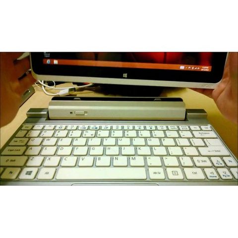 Bàn phím acer iconia w5 w510 w510p w511 w511p