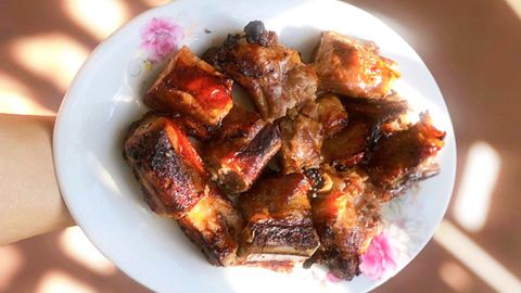 Hướng dẫn cách làm sườn nướng BBQ bằng nồi chiên không dầu thơm ngon