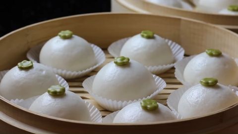 2 cách làm bánh bao nhân cadé (nhân trứng sữa) thơm ngon, béo ngậy tại nhà