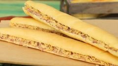  Cách làm bánh mì que Sài Gòn nóng giòn chuẩn vị ngon hết ý 