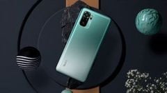  Ấn tượng đầu tiên Xiaomi Redmi Note 10: Thiết kế không chỉ đẹp, màn hình AMOLED sinh động hơn mà giá chỉ từ 3.8 triệu* 