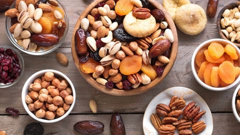 Tổng hợp tất cả các loại hạt sấy khô thơm ngon, bổ dưỡng dễ tìm mua