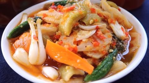 Cách làm kim chi Việt Nam đơn giản, giòn ngon, chuẩn vị