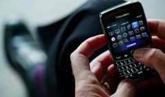  Nhiều Điện Thoại Blackberry Sẽ Chính Thức Trở Thành “cục Gạch” 