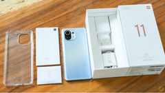  Đập hộp và trên tay Xiaomi Mi 11 5G Horizon Blue tại Việt Nam: Sắc xanh tuyệt đẹp cùng một hiệu năng khủng 