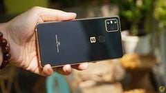  Sau thời gian dài trì hoãn, Bphone B40 và Bphone B60 đã bị Bkav gỡ khỏi trang bán hàng, tai nghe AirB cũng chung số phận 
