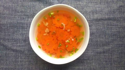 Cách nấu canh cà rốt thịt băm ngon bùi, chuẩn vị cho bữa cơm hoàn hảo