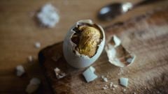  Cách bảo quản trứng vịt lộn sống, đã luộc chín dùng được nhiều ngày 