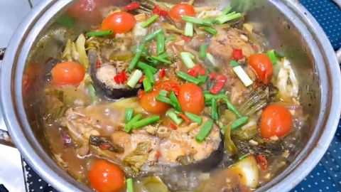 Cách làm cá basa kho dưa chua đơn giản đậm đà thơm ngon cho bữa cơm