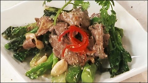 Cách làm cải rổ xào tỏi thịt bò giòn ngon, ngọt vị cực kỳ hấp dẫn