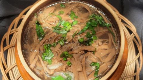 Cách nấu canh măng khô nấu xương ngon ngọt, thơm lừng cực ngon