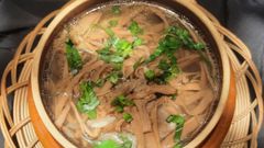  Cách nấu canh măng khô nấu xương ngon ngọt, thơm lừng cực ngon 