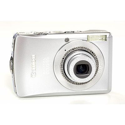 Máy ảnh Canon Diamond Ixus