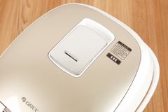  Nồi cơm cao tần GREE GDCFWK-4004Ca 4L 
