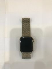  Apple Watch Series 7 GPS + Cellular, 41mm Gold Stainless Steel Case with Gold Milanese Loop (MKJ03VN/A) 