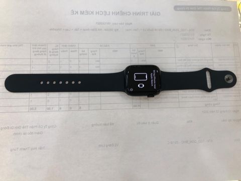 Apple Watch Series 7 GPS + Cellular, 41mm Midnight Aluminium Case with Midnight Sport Band - Regular (MKHQ3VN/A)